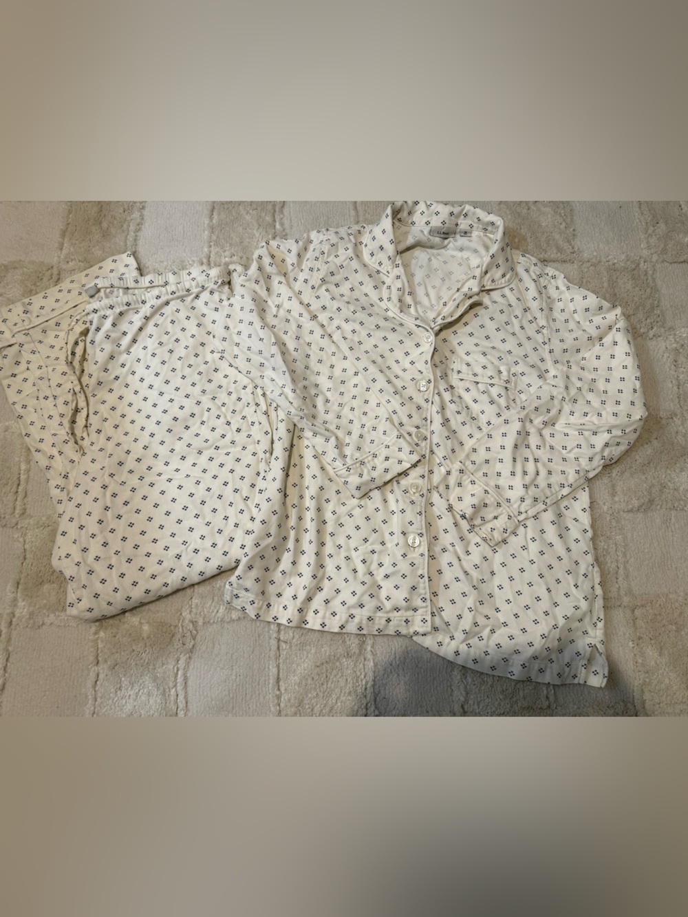 L.L Bean Vintage Cotton Long sleeve button up Pajama Set Size M